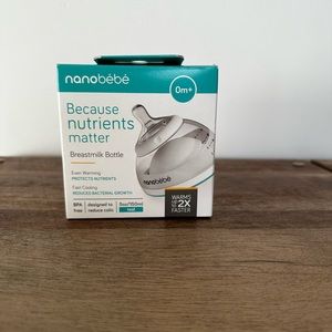 Newborn nanobebe bottle with replacement nipples